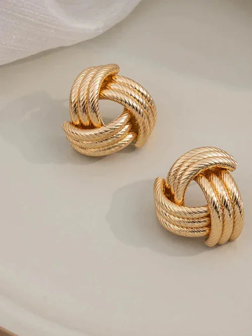 Workwear Capsule - 7 - LA FEMME WANDERER