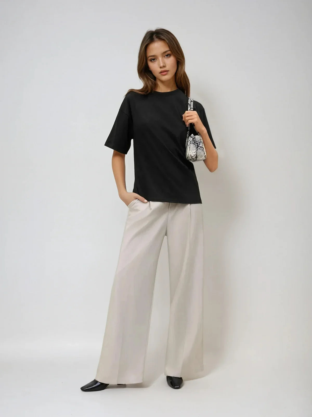 Smart Casual Cotton-blend Asymmetrical Hem Tee - LA FEMME WANDERER