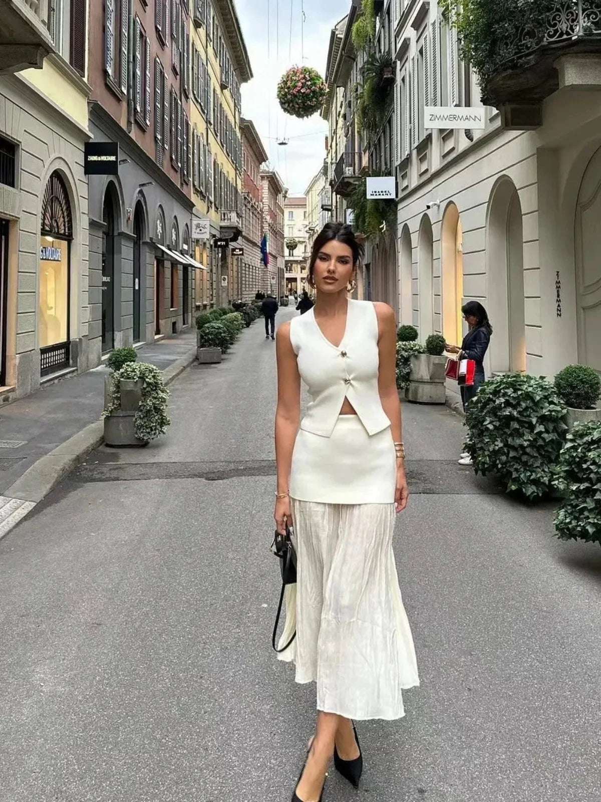 Elegant Knitted Vest & Long Skirt Matching Set - LA FEMME WANDERER