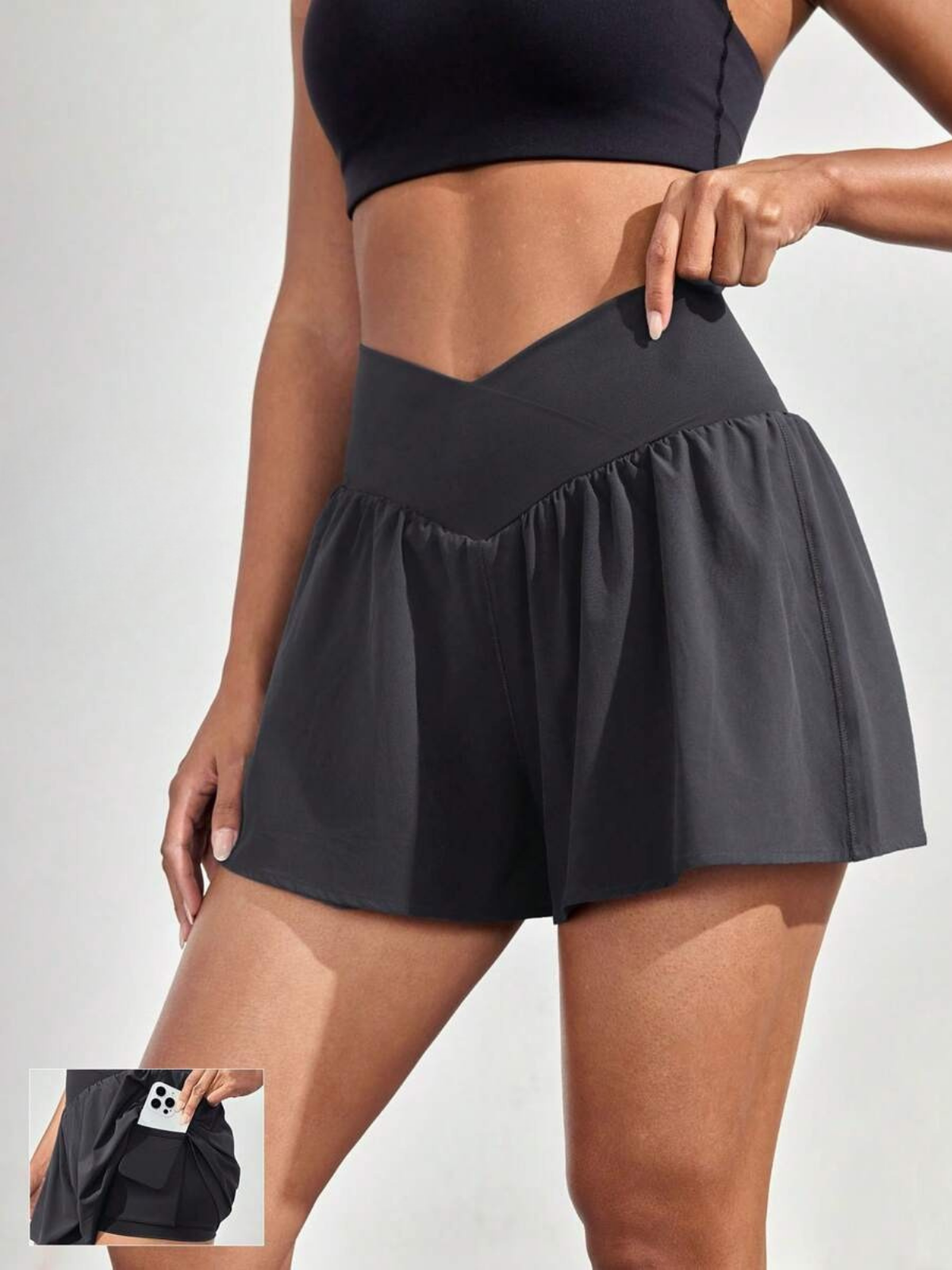 Schweißabweisende Laufshorts mit mittelhohem Bund, Taschen und schnelltrocknend