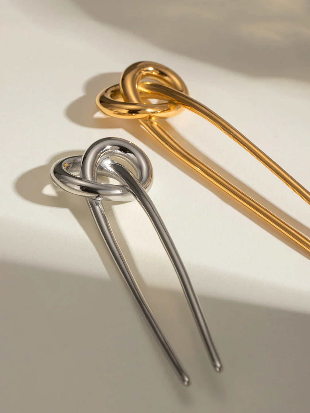 Stainless Knotted Hairpin - LA FEMME WANDERER