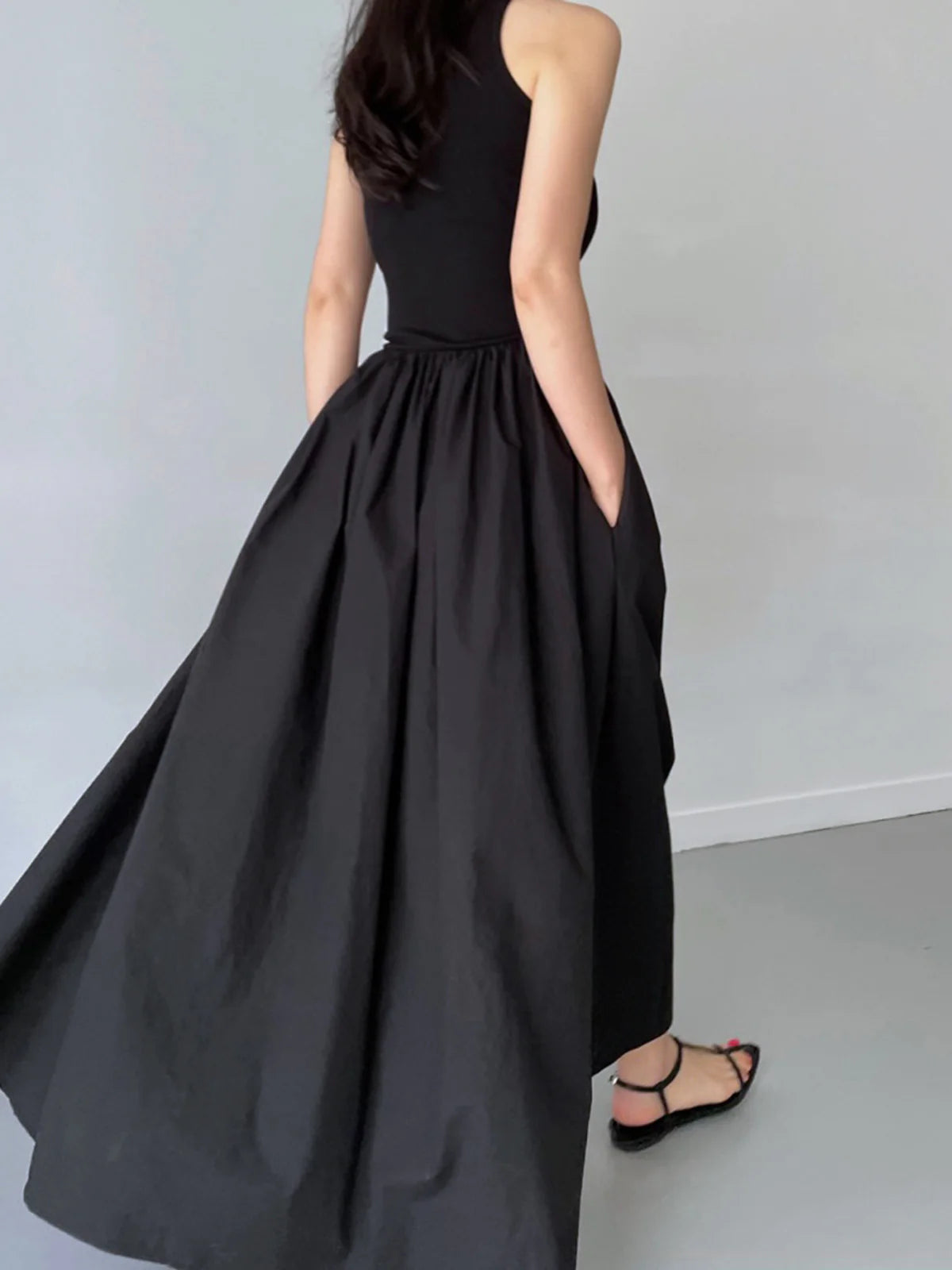 Leisure Crew Neck Long Dress - LA FEMME WANDERER