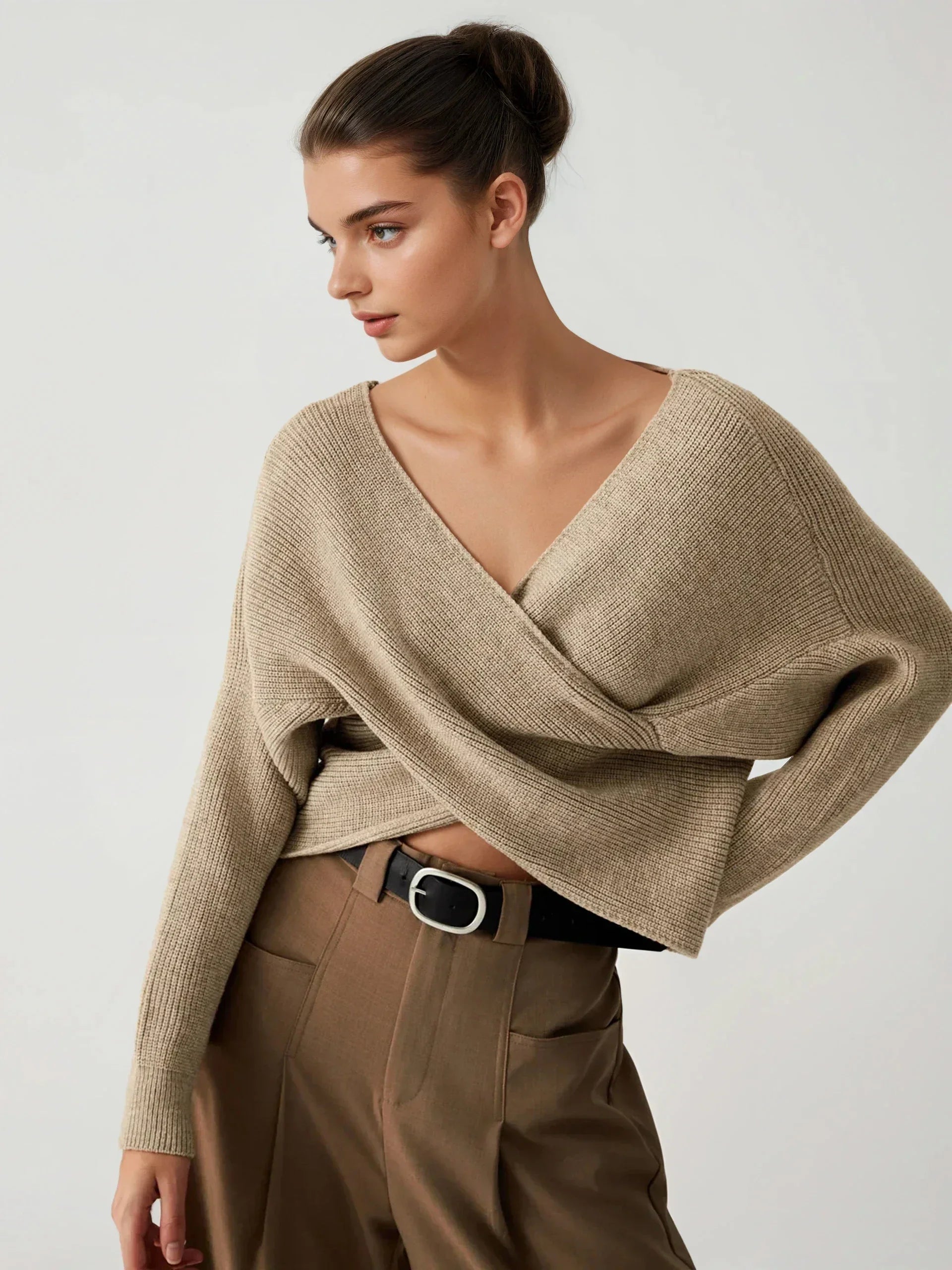 Cross My Heart Oversized Crop Sweater - LA FEMME WANDERER