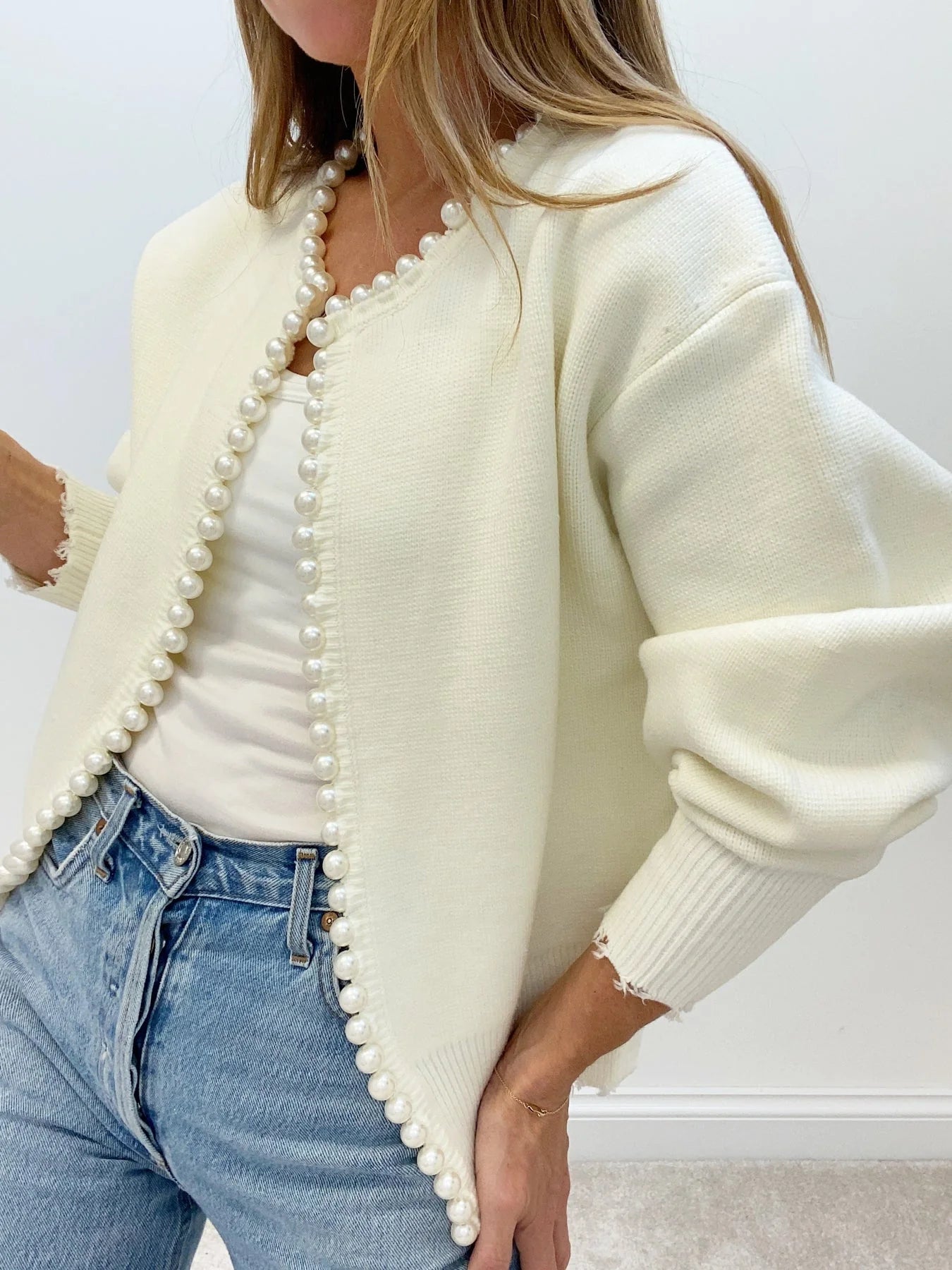 Pearl Trim Ripped Hem Cardigan - LA FEMME WANDERER