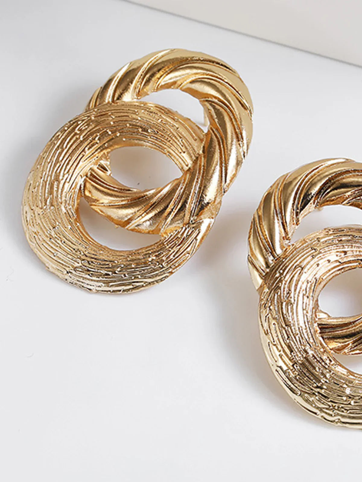 Cross Circular Drop Earrings - LA FEMME WANDERER