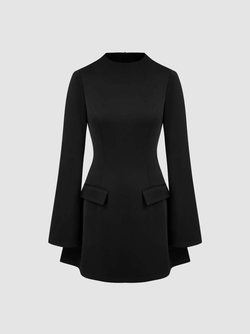 Hochgeschlossenes, einfarbiges, langärmliges Minikleid