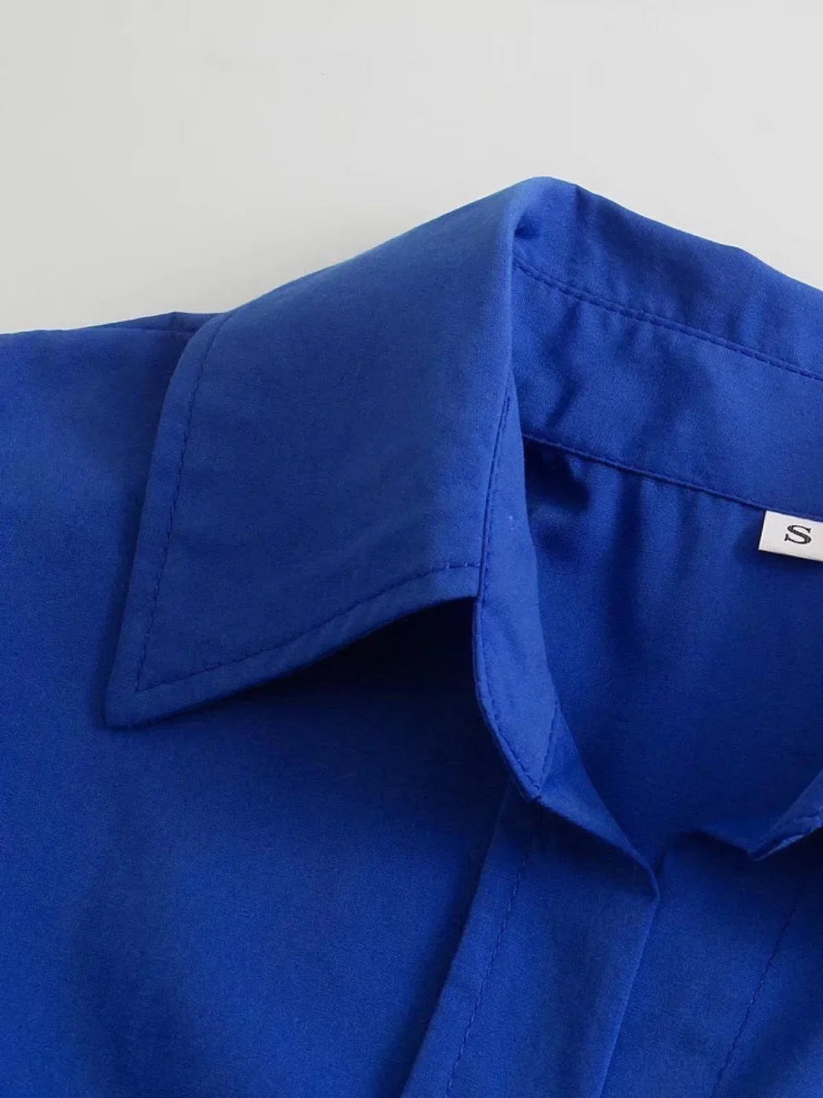 Buttoned Loose Navy Blue Shirt - LA FEMME WANDERER