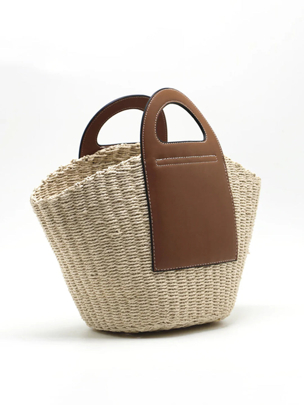 Classy & Chic Look - 4 - LA FEMME WANDERER