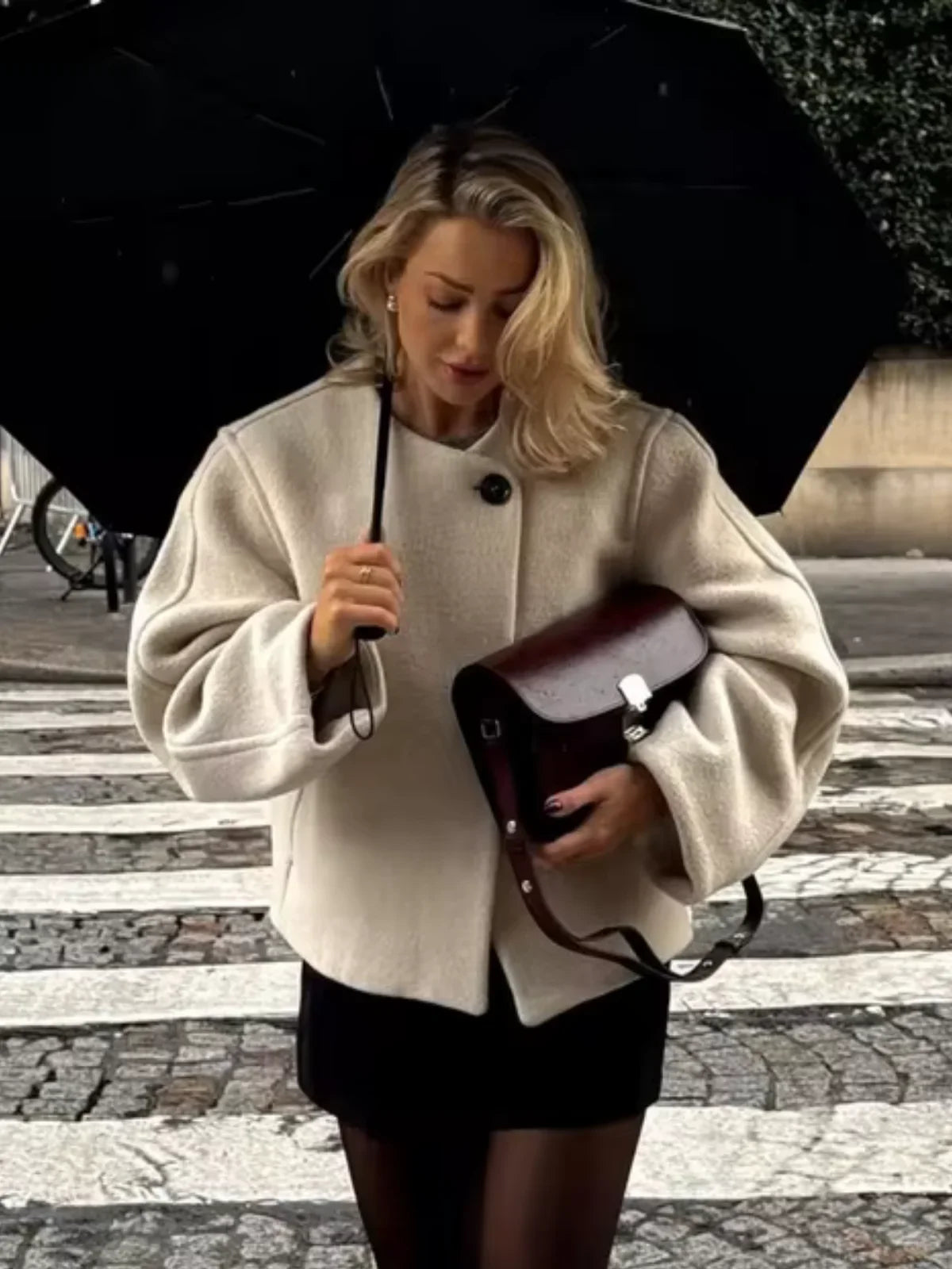 Burgunderfarbener Look - 2