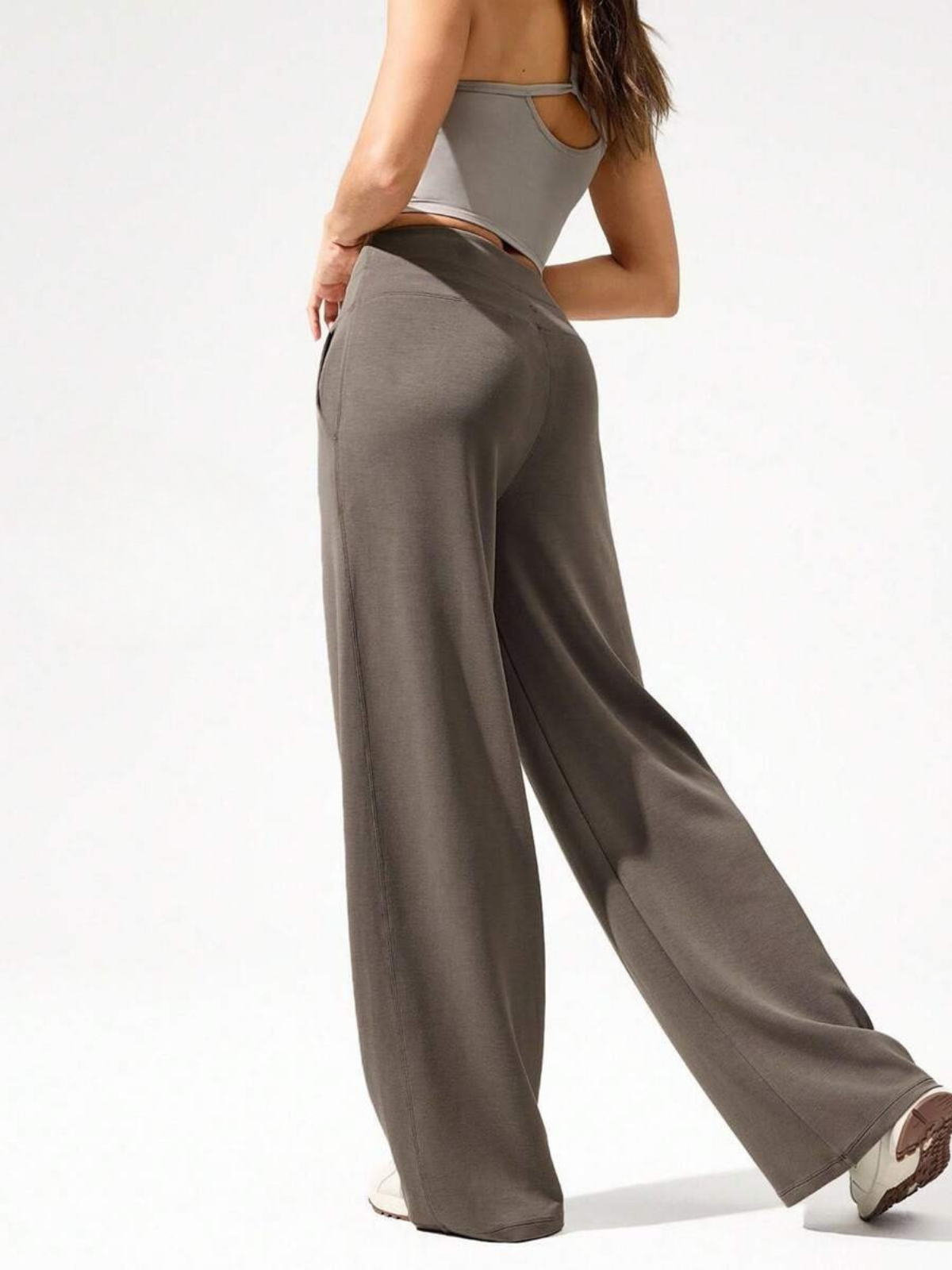 Modal-Seide Loungehose mit weitem Bein, hohem Bund und Taschen für Komfort und Stil im Alltag