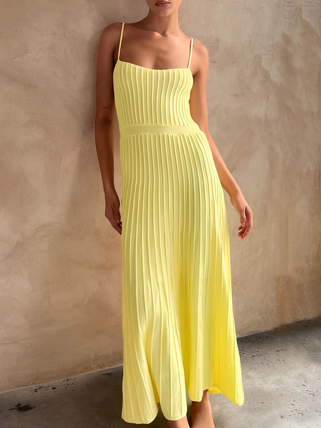 Tube-top High Waist Sling Pleated Dress - LA FEMME WANDERER