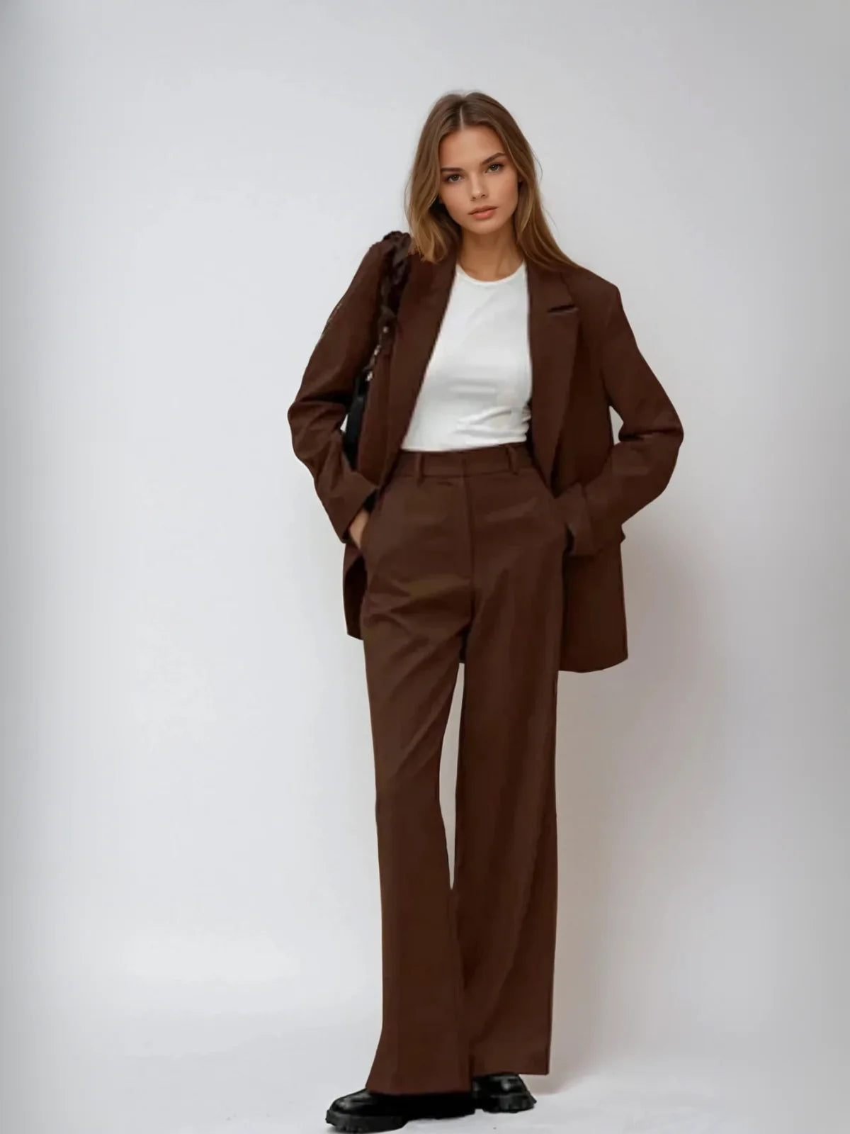 7 Days 7 Looks - Monday - LA FEMME WANDERER