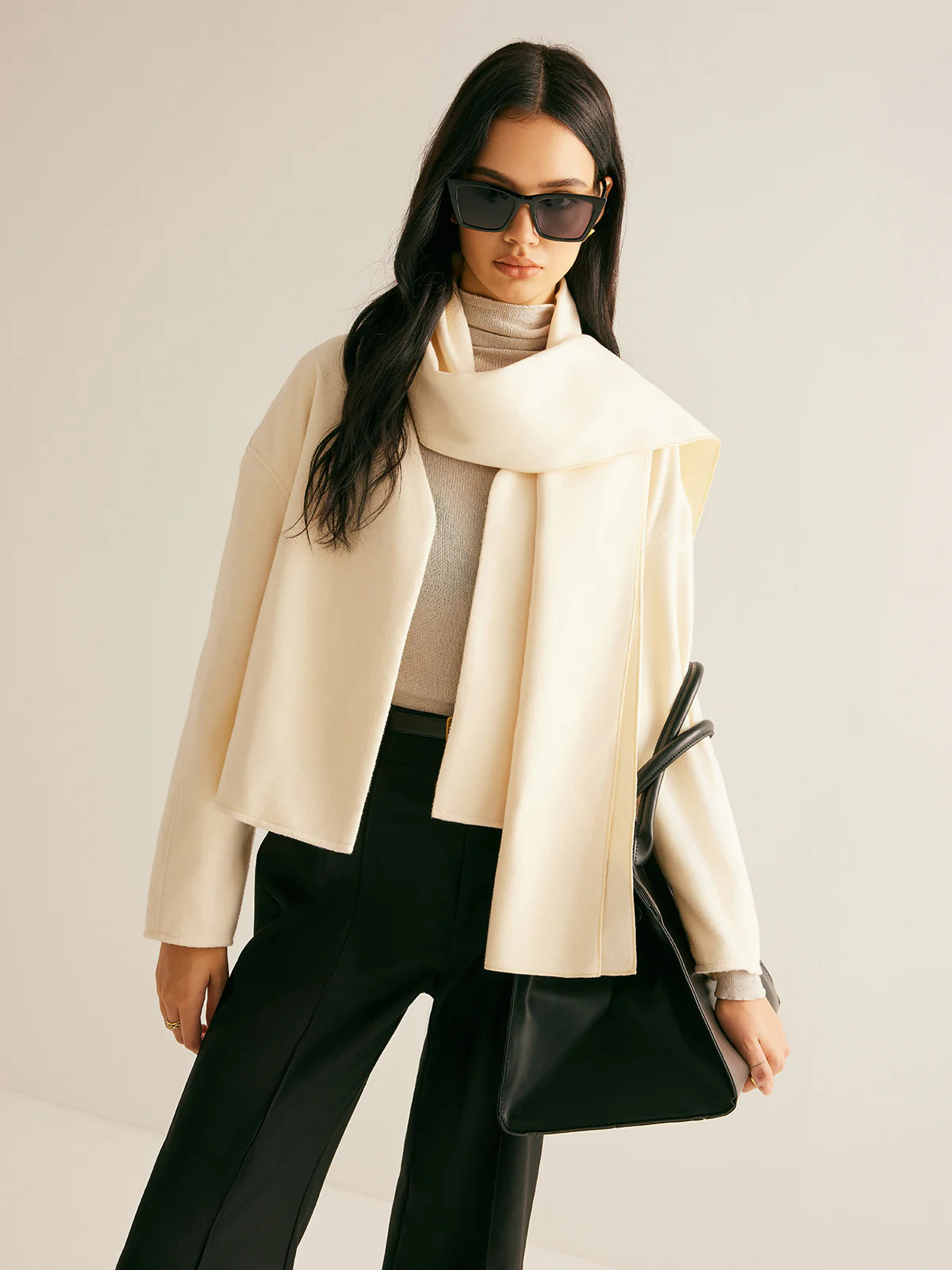 Plain Short Coat With Scarf - LA FEMME WANDERER
