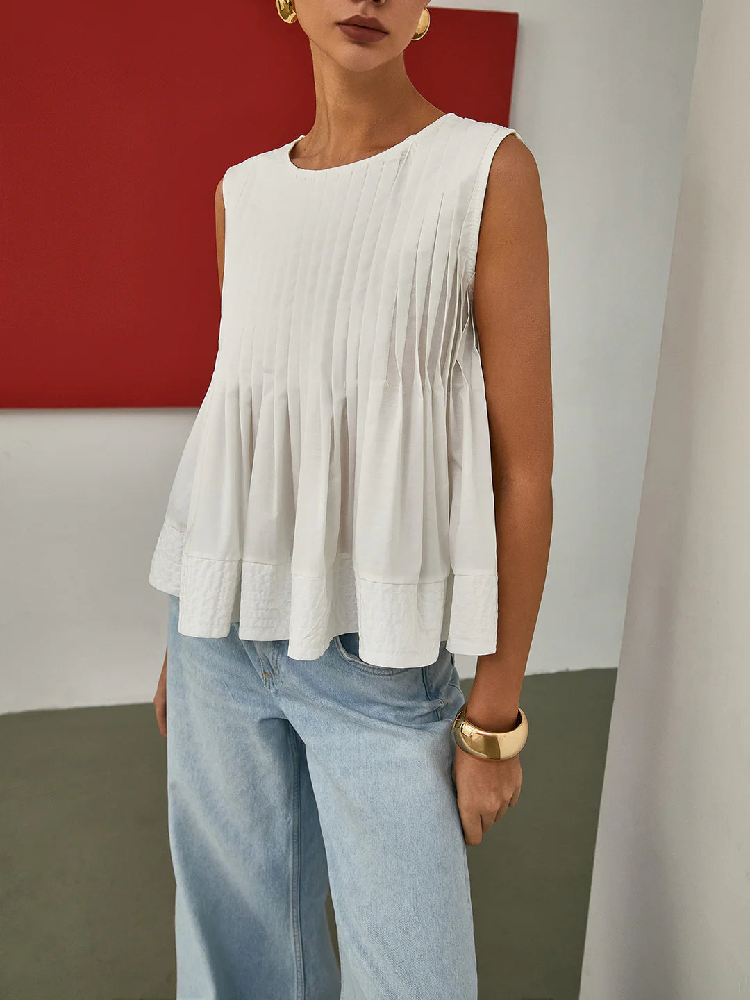 Pleated Peplum Sleeveless Blouse - LA FEMME WANDERER