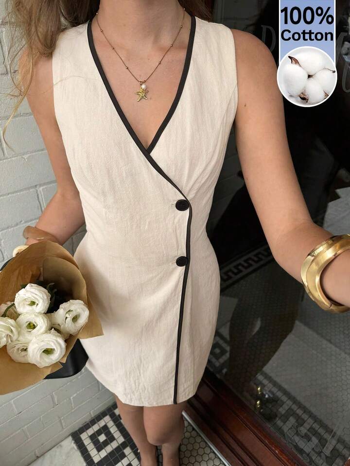 Elegant Sleeveless Mini Dress with Contrast Trim Detail