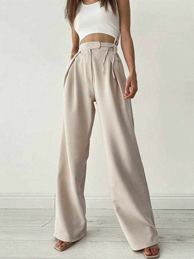 Lockere Hose mit weitem Bein und hoher Taille im eleganten Stil